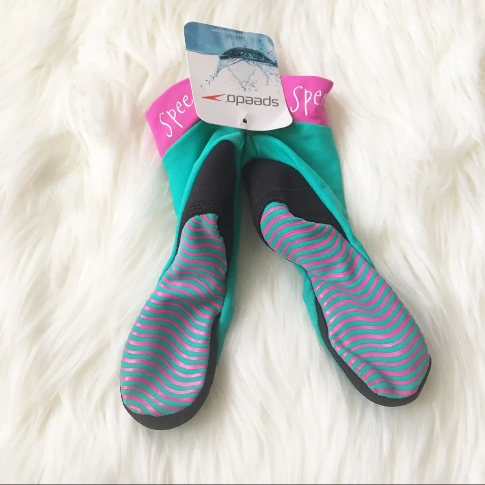 NWT Speedo Water Socks
